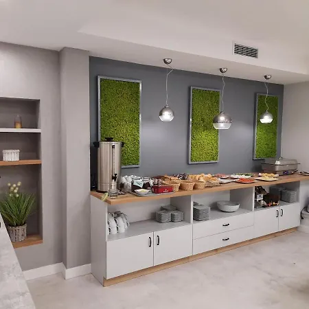 Couette-café Fotex 3*